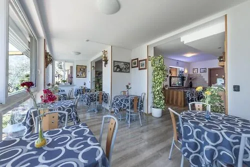 ***  Hotel Garni Ischia Malcesine Italia